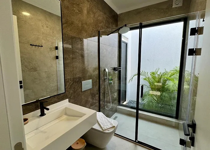 Villa Ashta - Nora *