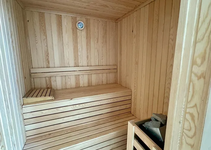 Ashta - Nora Fethiye