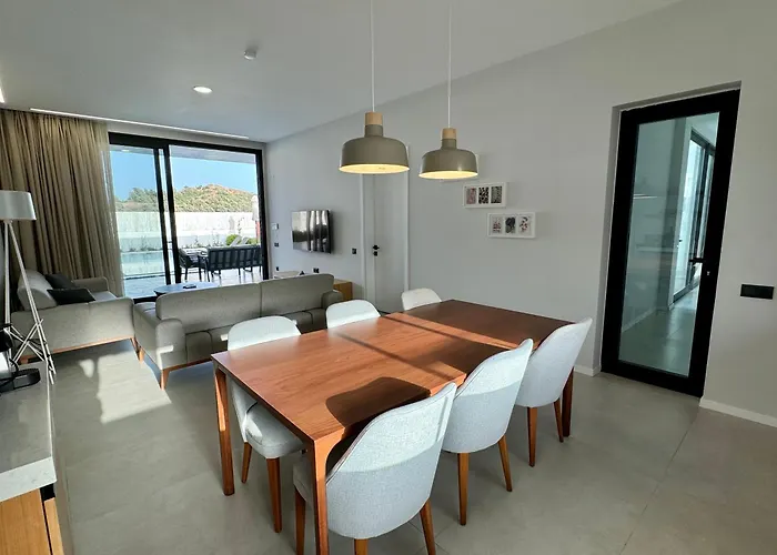 Ashta - Nora Fethiye